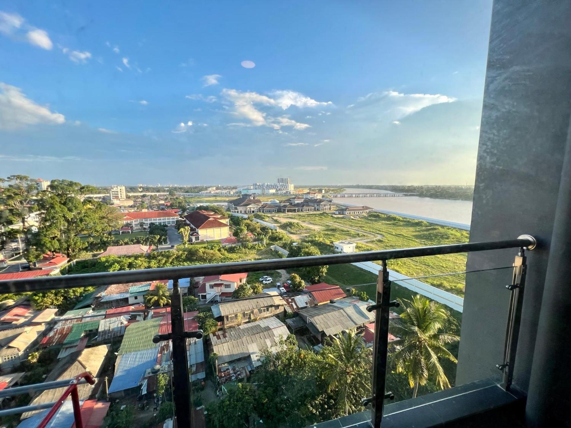 Riverview 8pax 3br In Kbtown Wi-fi, B-12-3 Apartment Kota Bharu